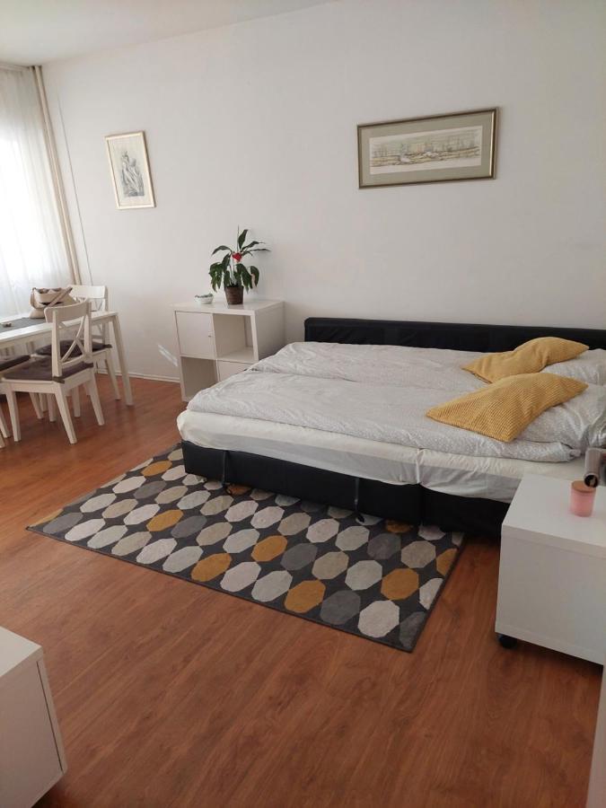 Apartman Perica ซาเกร็บ ภายนอก รูปภาพ